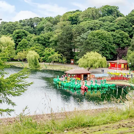 Peasholm Place Ferienhaus *